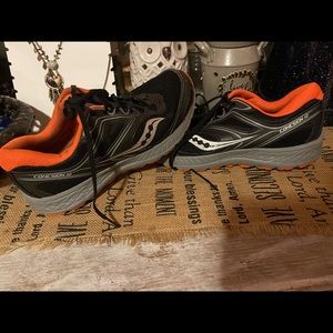 Men’s saucony shoes